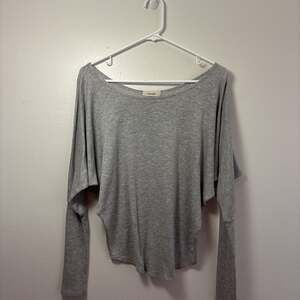 Bella Luxx Light Grey Scoop Neck Dolman Sleeve T-Shirt